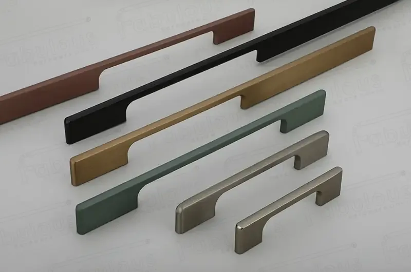 Fabulous Wardrobe Handle 9060